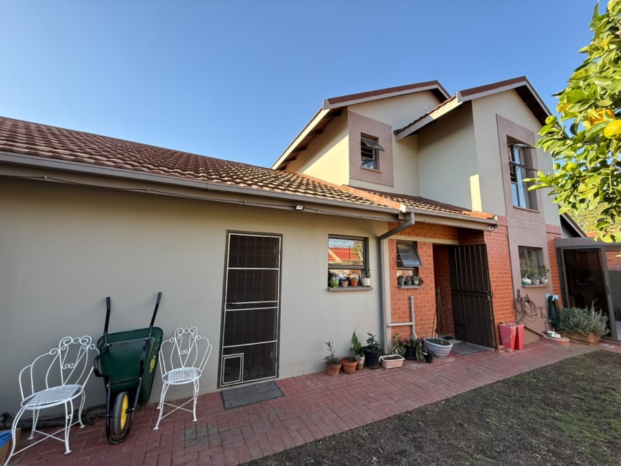 3 Bedroom Property for Sale in Universitas Free State